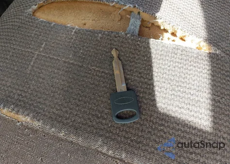 1996 Ford F250 из США, поврежденный, VIN 1FTHX25F4TEA94138